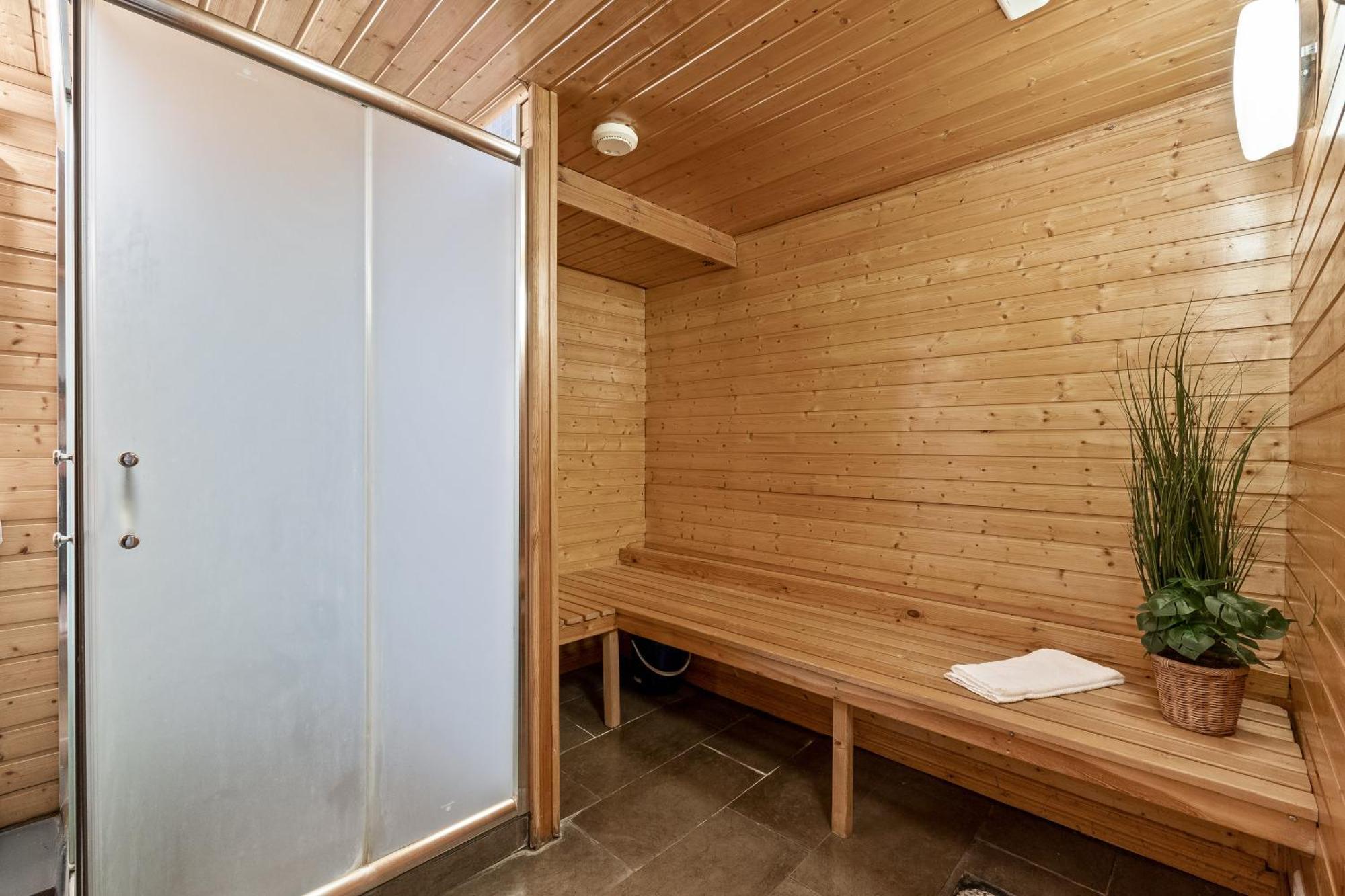 Massive Villa In Downtown Reykjavik With A Sauna Ngoại thất bức ảnh